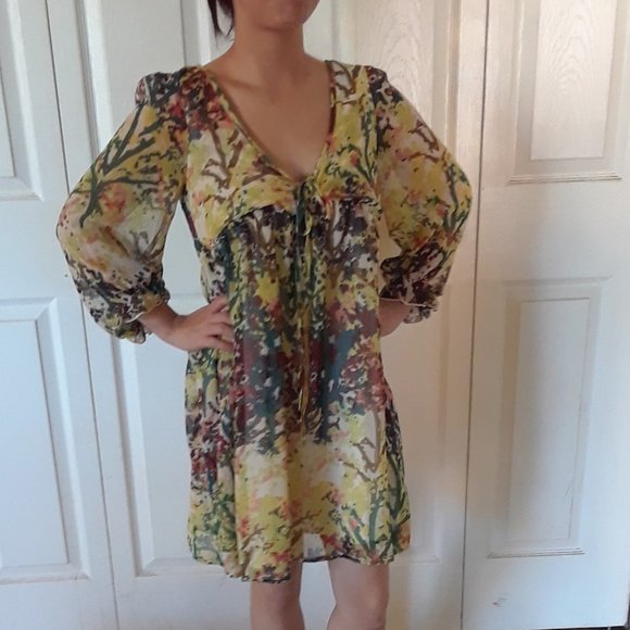 H&M Dress Size 4 Floral Mini Boho Dress - Picture 1 of 8